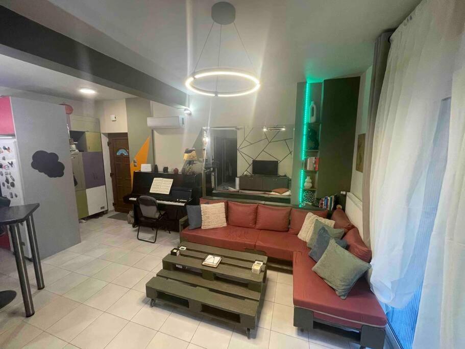 Seaside Apartment Атина Екстериор снимка